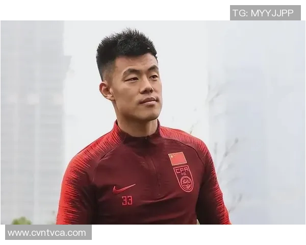 中超联赛谭龙表现出色助力球队争冠展现个人风采与团队精神