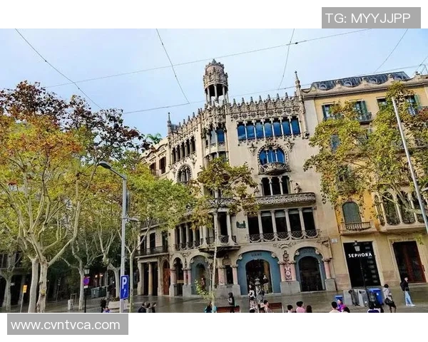 巴塞罗那：西班牙文化之都，引人流连忘返